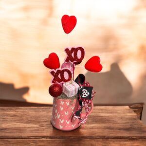 Sweetheart Gift Package: Red & Pink Valentine's Day Floral Mug Decor
